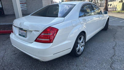 2013 Mercedes-Benz S-Class S 550