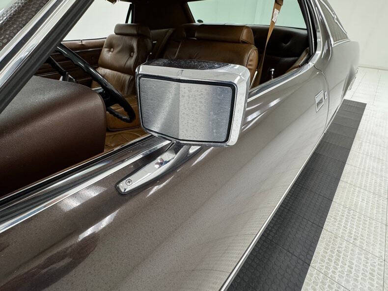 1972 Ford Thunderbird