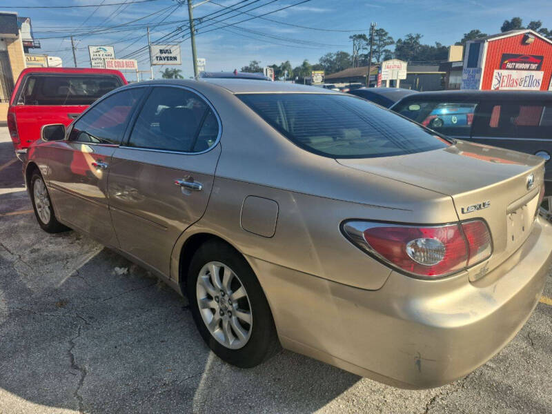 2004 Lexus ES 330