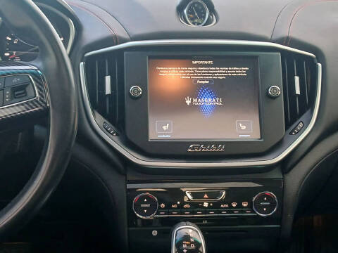 2016 Maserati Ghibli S