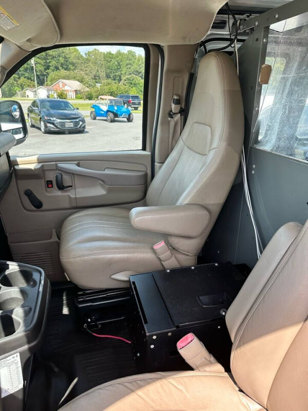 2011 Chevrolet Express 2500