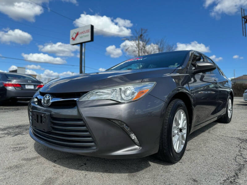 2016 Toyota Camry for sale at In House Auto Finance Inc in Gainesville GA