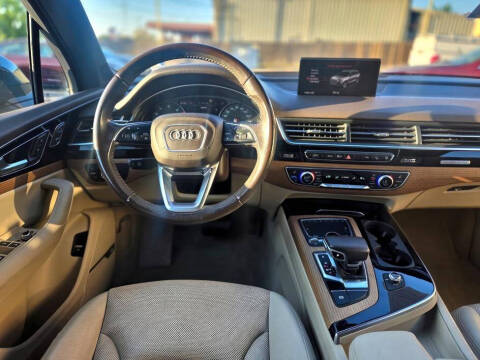 2017 Audi Q7 3.0T quattro Premium Plus