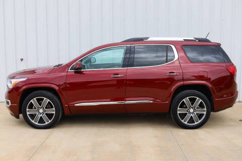 2017 GMC Acadia Denali