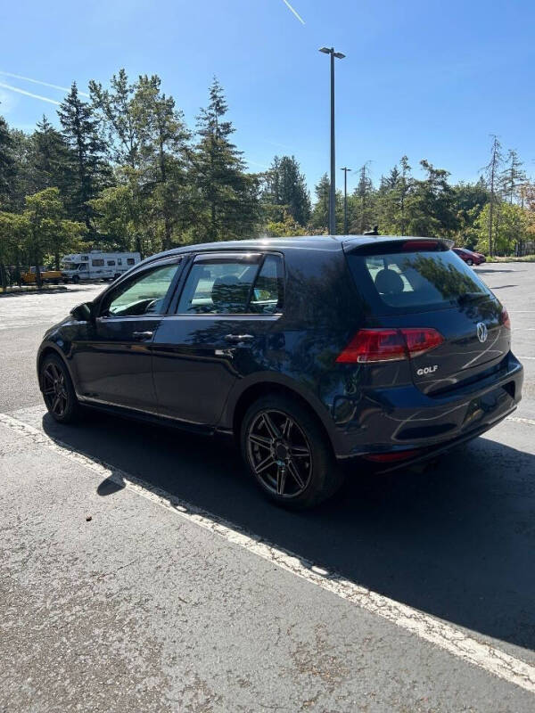 2017 Volkswagen Golf TSI S