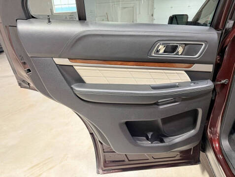 2018 Ford Explorer Platinum