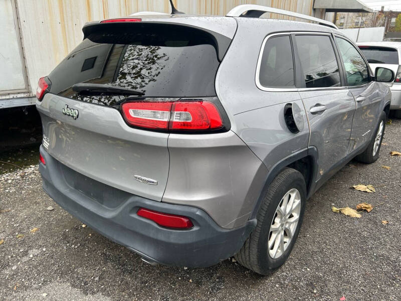 2014 Jeep Cherokee null photo 5