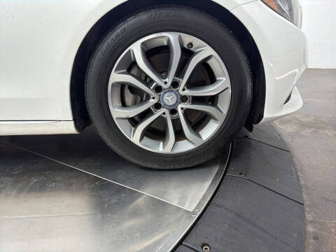 2016 Mercedes-Benz C-Class C 300