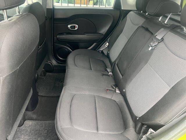 2017 Kia Soul +