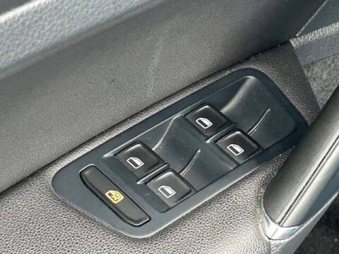 2015 Volkswagen e-Golf SEL Premium