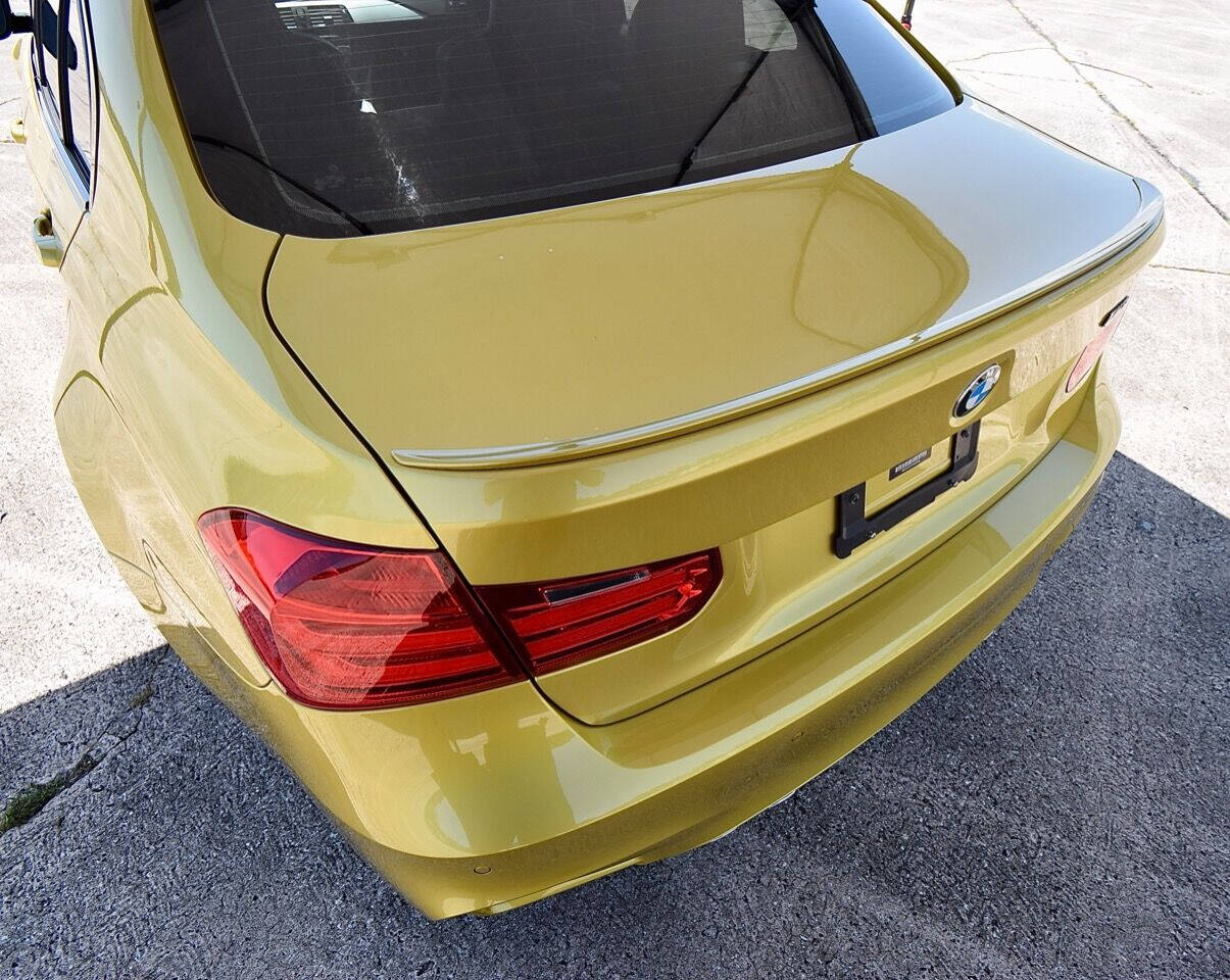 2015 BMW M3 27