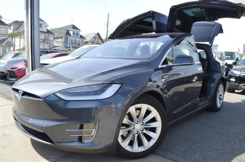 2017 Tesla Model X 90D
