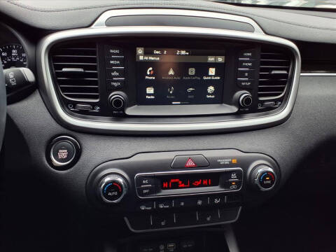 2020 Kia Sorento S V6