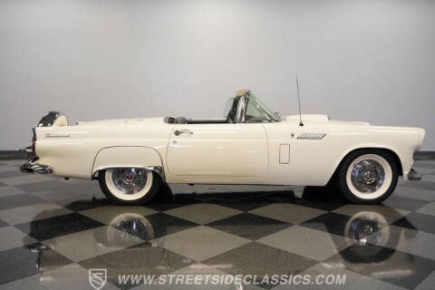 1956 Ford Thunderbird