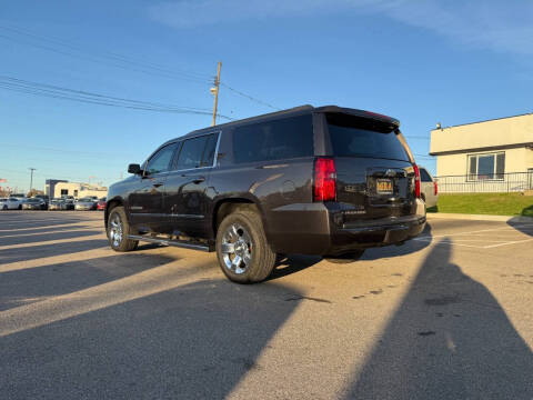 2018 Chevrolet Suburban LT