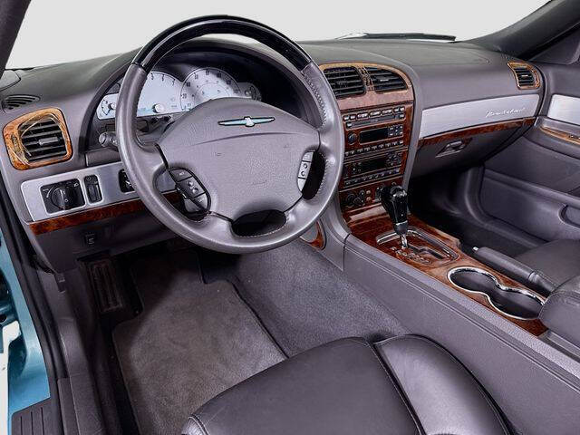 2002 Ford Thunderbird Deluxe