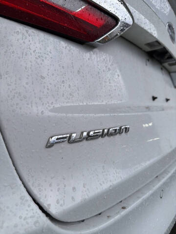 2020 Ford Fusion Titanium