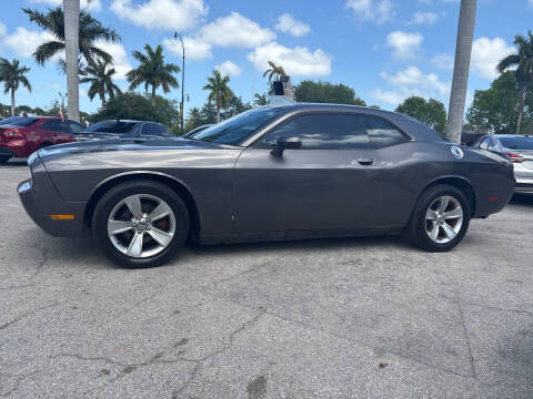 2014 Dodge Challenger SXT