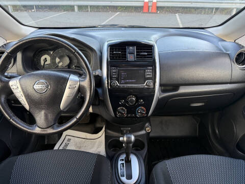 2018 Nissan Versa Note SV