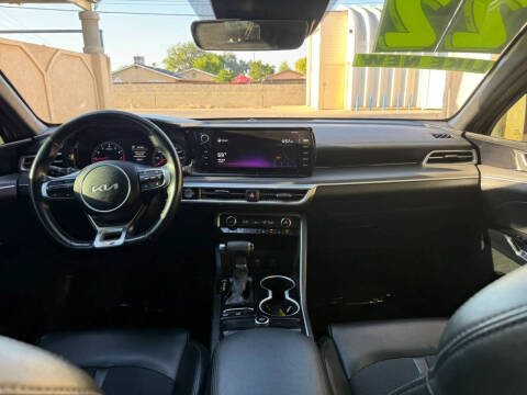 2022 Kia K5