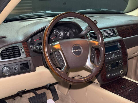 2007 GMC Yukon Denali