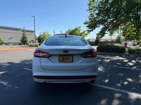 2017 Ford Fusion SE