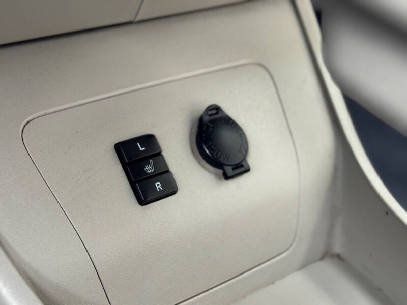 2010 Toyota Prius IV