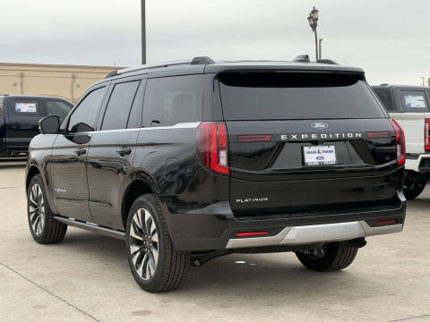 2026 Ford Expedition Platinum