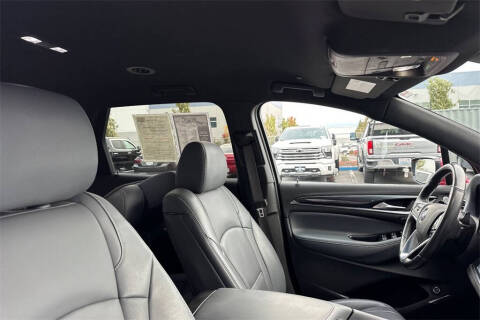 2024 Buick Enclave Premium