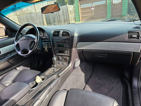 2005 Ford Thunderbird Deluxe