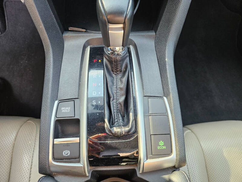 2019 Honda Civic Touring