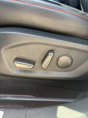 2020 Ford Edge ST Line