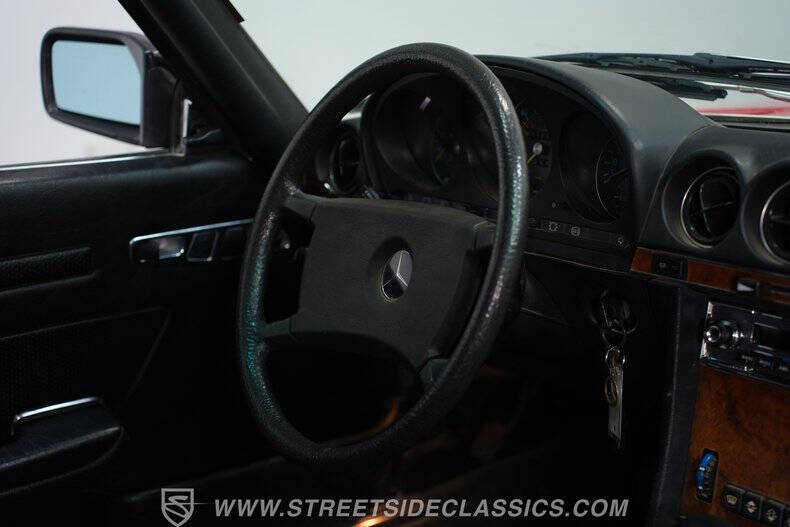 1984 Mercedes-Benz 500-Class