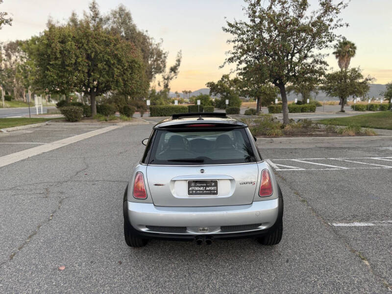 2004 MINI Cooper S