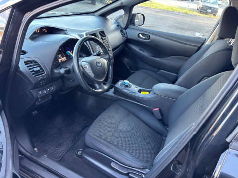 2013 Nissan LEAF S