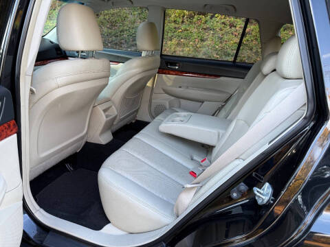 2010 Subaru Outback 2.5i Limited