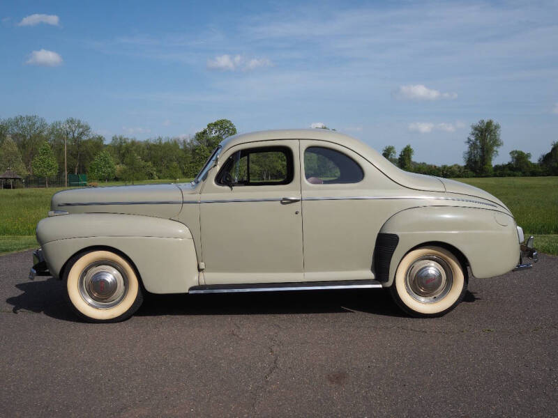 1941 Ford Deluxe