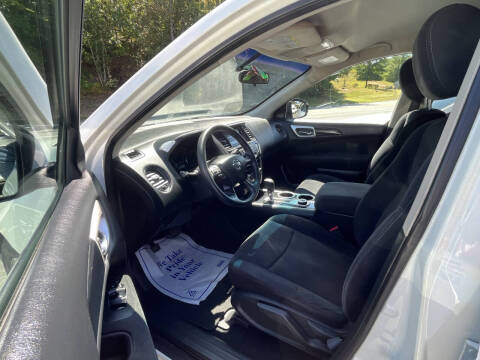 2015 Nissan Pathfinder S