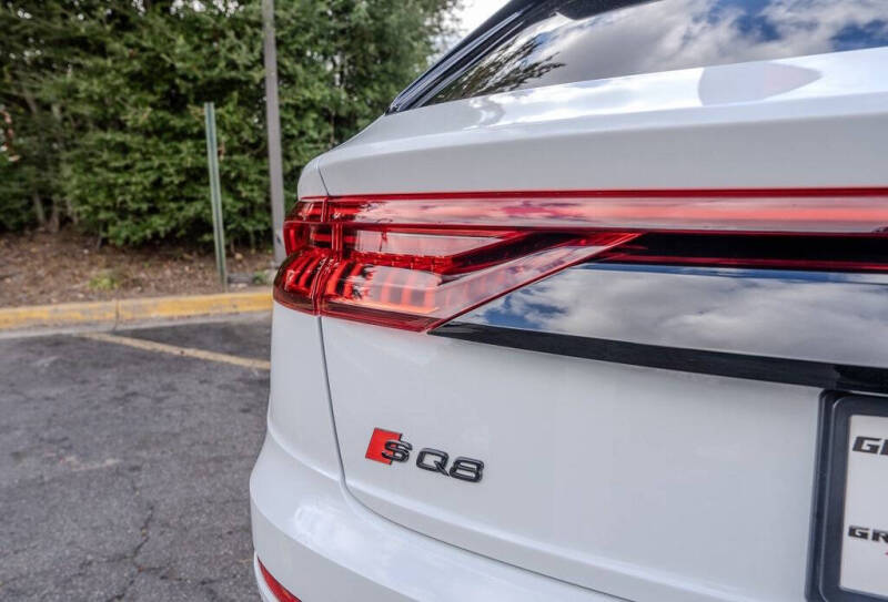 2023 Audi SQ8 4.0T quattro Prestige