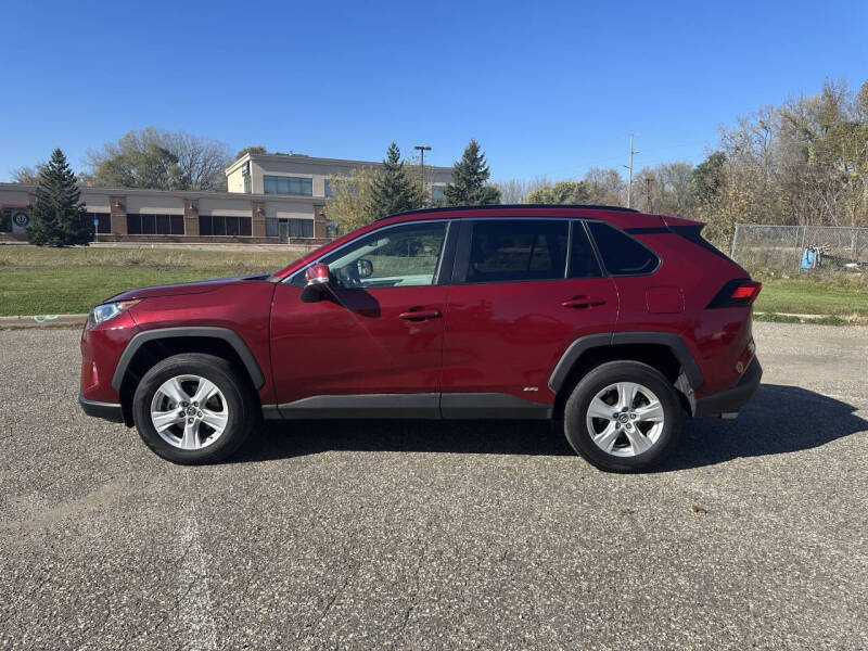 2021 Toyota RAV4 Hybrid XLE