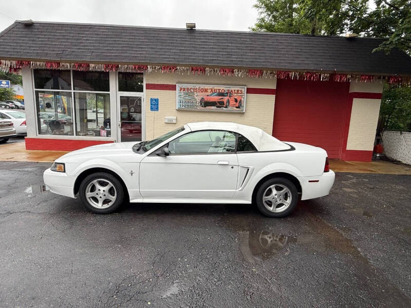 2002 Ford Mustang Deluxe
