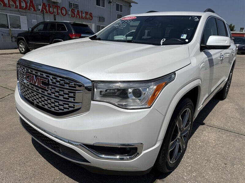 2017 GMC Acadia Denali