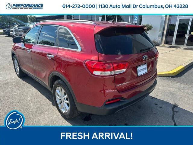 2017 Kia Sorento LX