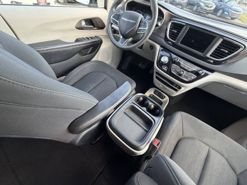 2018 Chrysler Pacifica Touring Plus
