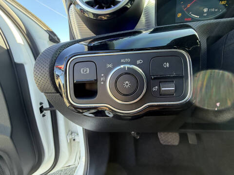 2022 Mercedes-Benz A-Class A 220