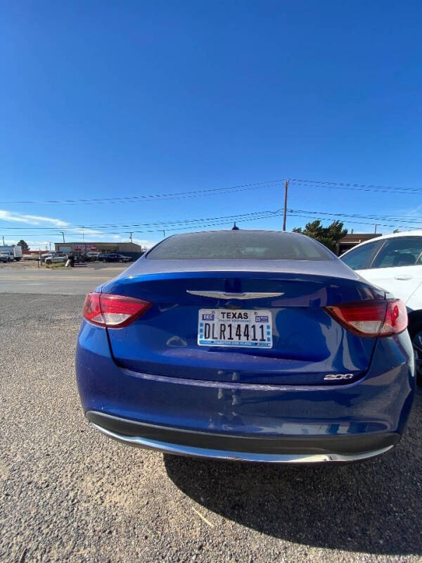 2016 Chrysler 200 Limited