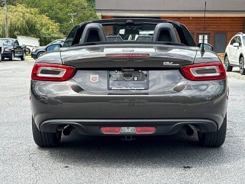 2017 FIAT 124 Spider Classica