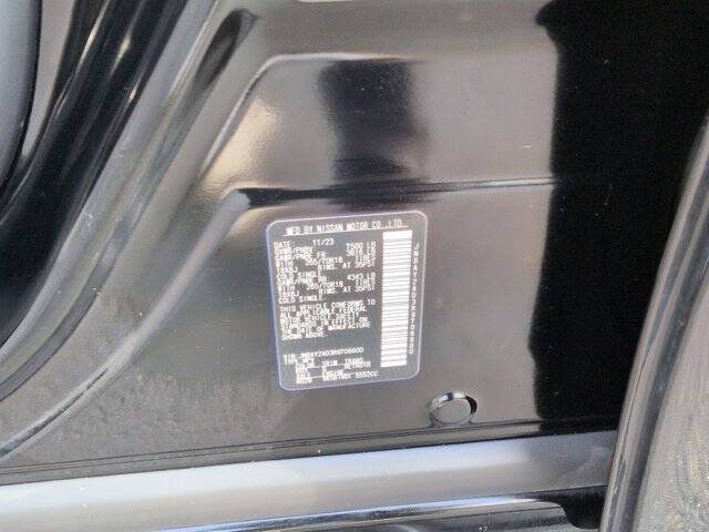 2024 Nissan Armada SV