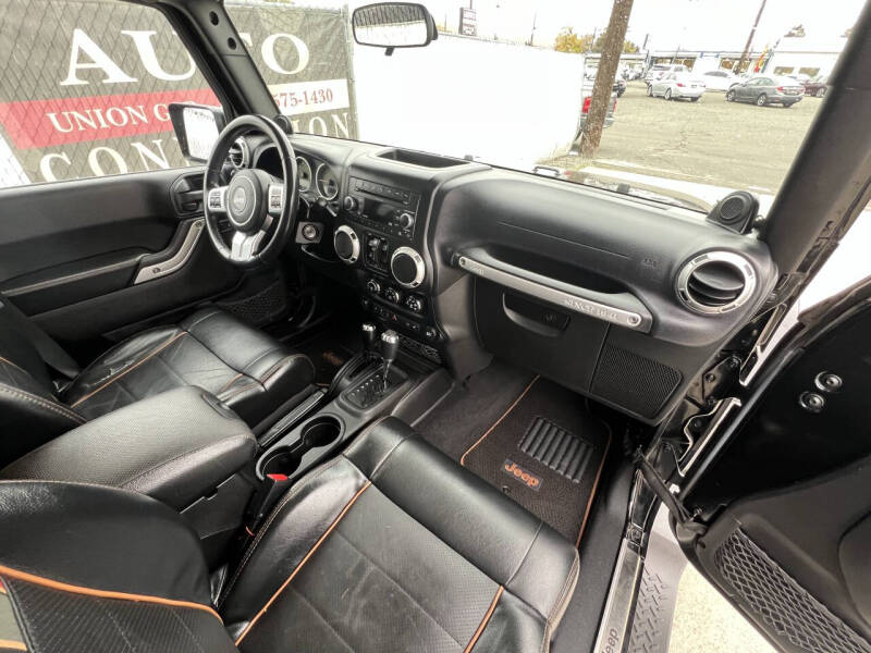 2011 Jeep Wrangler Unlimited 70th Anniversary