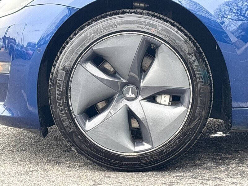 2019 Tesla Model 3 Standard Range Plus